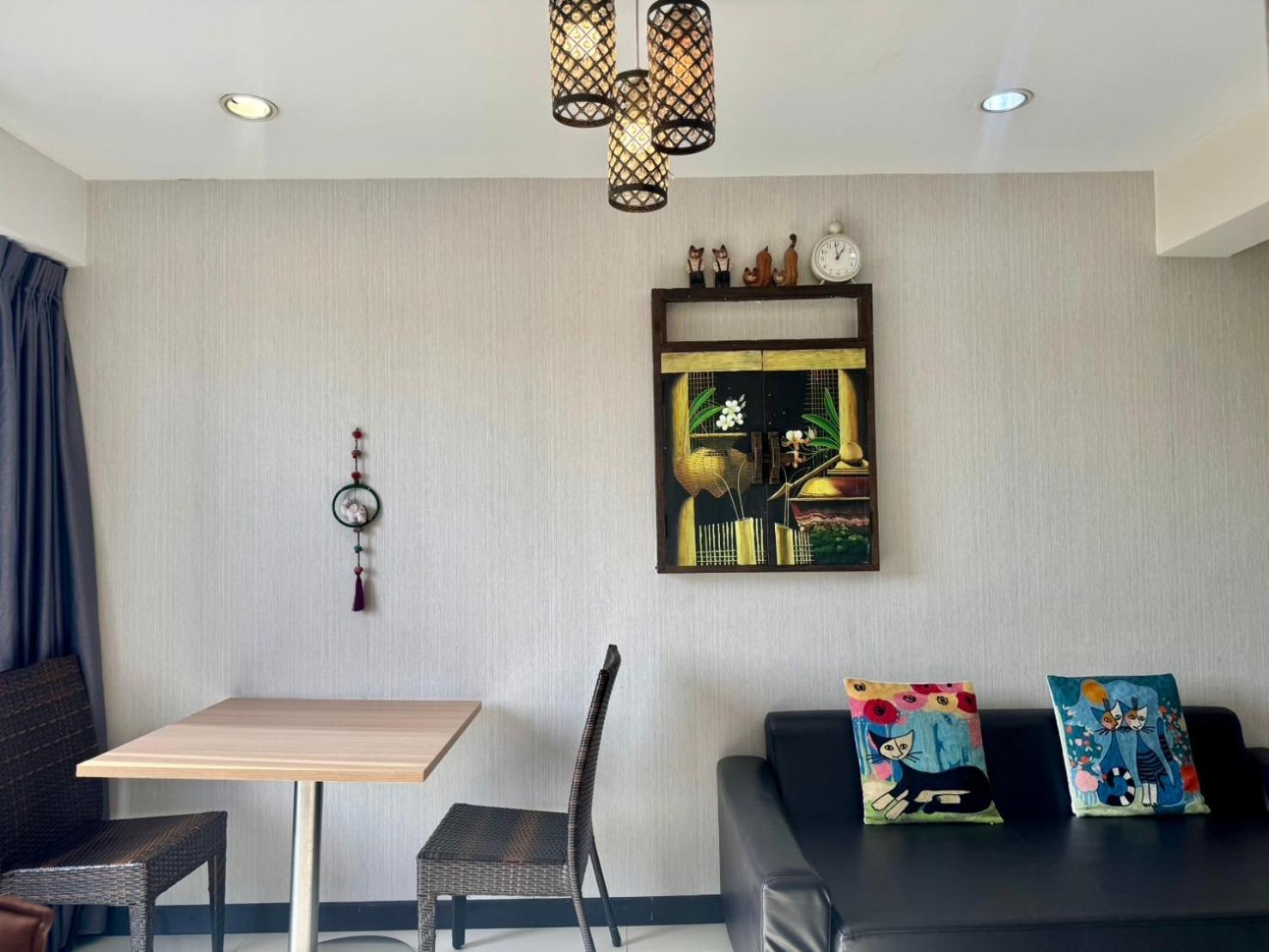 Baan Sabai Rama IV Apartment Банкок Екстериор снимка
